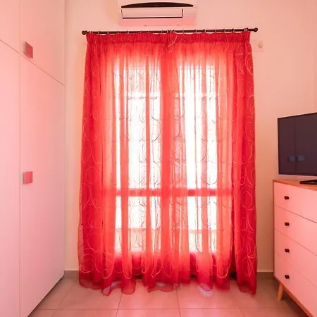 Apartamento Adelphi Perissa (Santorini)