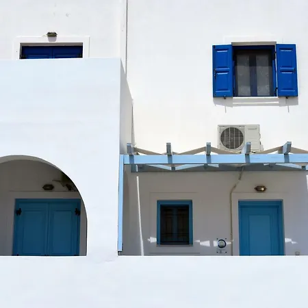 Adelphi Apartamento Perissa (Santorini)